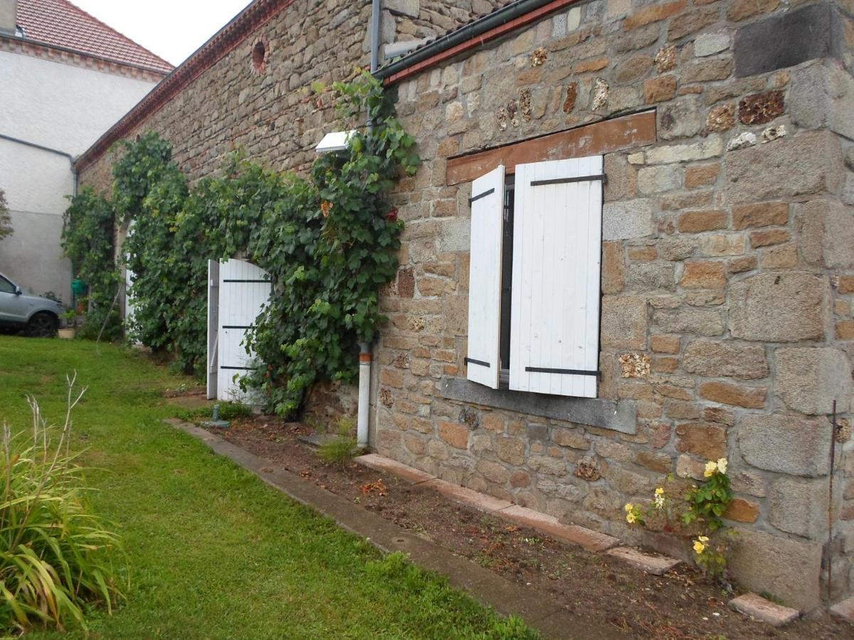 Relais Des Chaux Bed & Breakfast Saint-Jean-des-Ollières Екстериор снимка