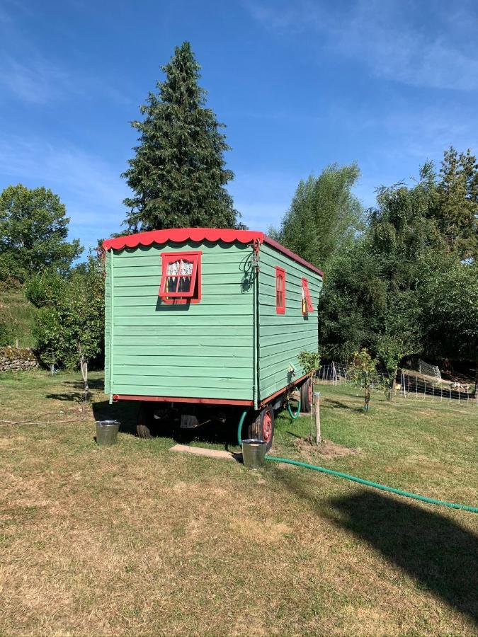 Relais Des Chaux Bed & Breakfast Saint-Jean-des-Ollières Екстериор снимка