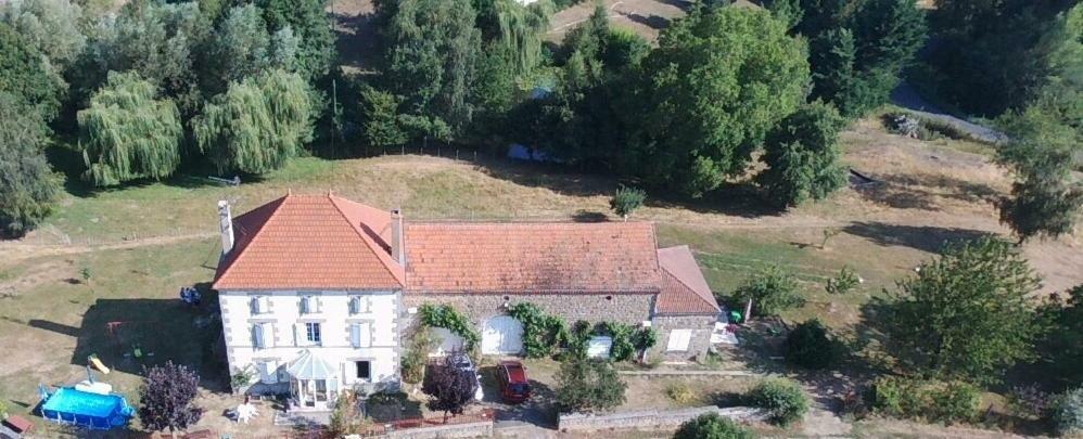 Relais Des Chaux Bed & Breakfast Saint-Jean-des-Ollières Екстериор снимка