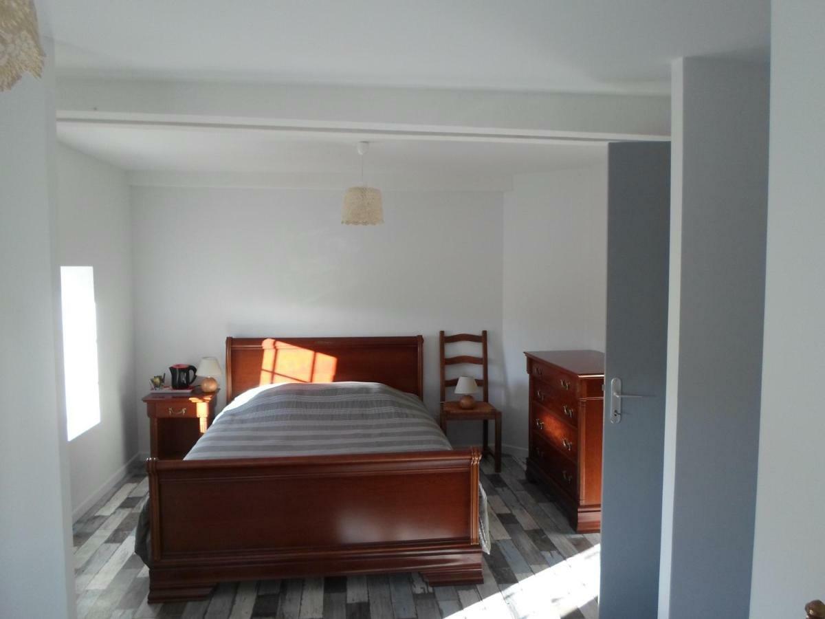 Relais Des Chaux Bed & Breakfast Saint-Jean-des-Ollières Екстериор снимка