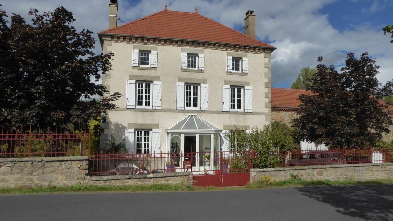 Relais Des Chaux Bed & Breakfast Saint-Jean-des-Ollières Екстериор снимка